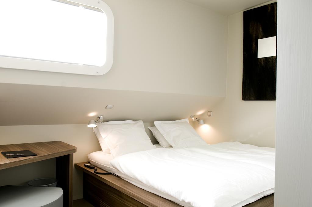 B&B Droomboot Oudenburg Стая снимка