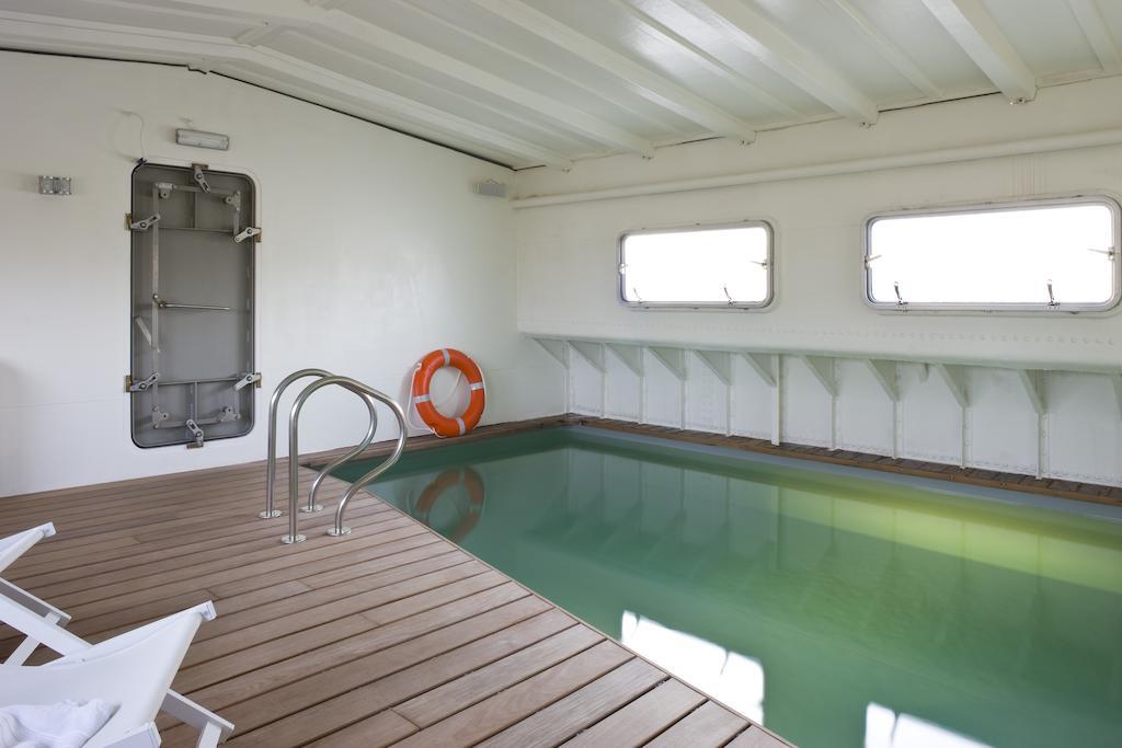 B&B Droomboot Oudenburg Екстериор снимка