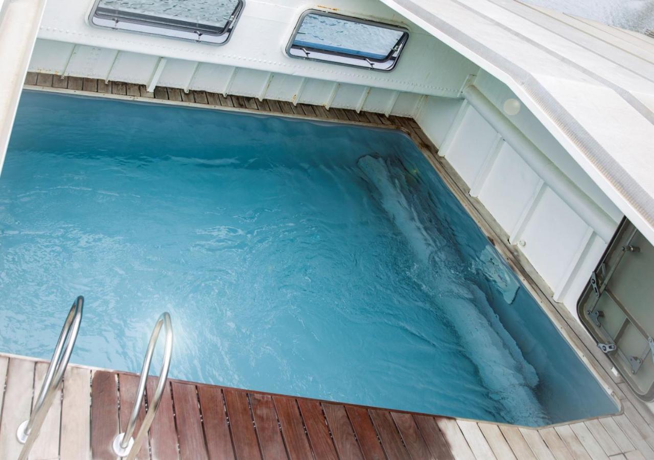 B&B Droomboot Oudenburg Екстериор снимка